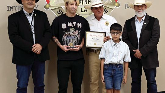 Breaux Bridge man honored by St. Martin sheriff for saving life of 9-year-old boy