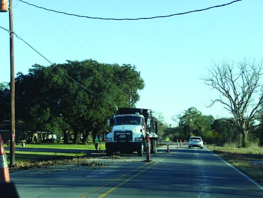 ALERNATING LANE CLOSURES