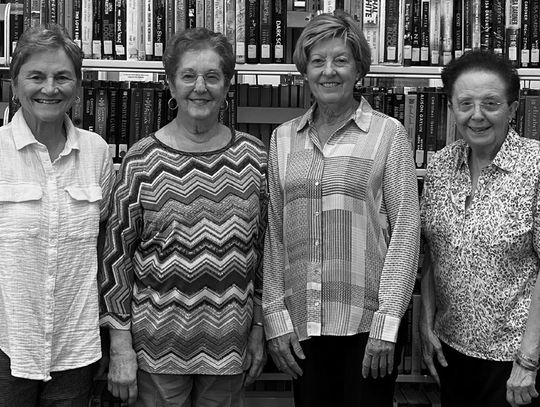 Beta Rho installs new officers