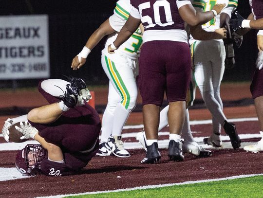 Breaux Bridge rallies late to beat Livonia