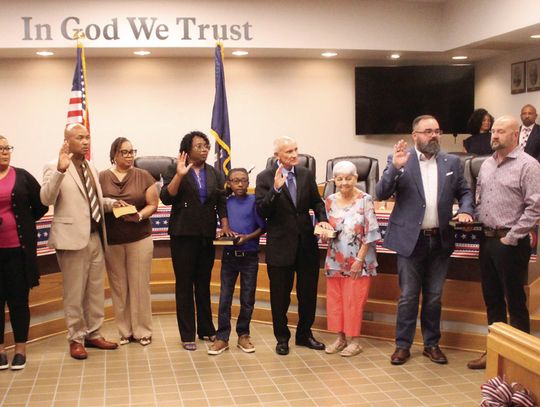 COUNCIL SWORN IN