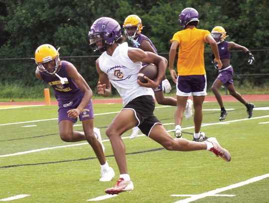 SM Tigers working hard in summer under new coach