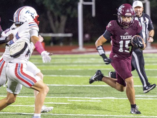 Trail working to motivate young Breaux Bridge football teammates