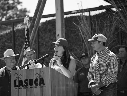 USDA Secretary, Governor visit LaSuCa sugar cane mill