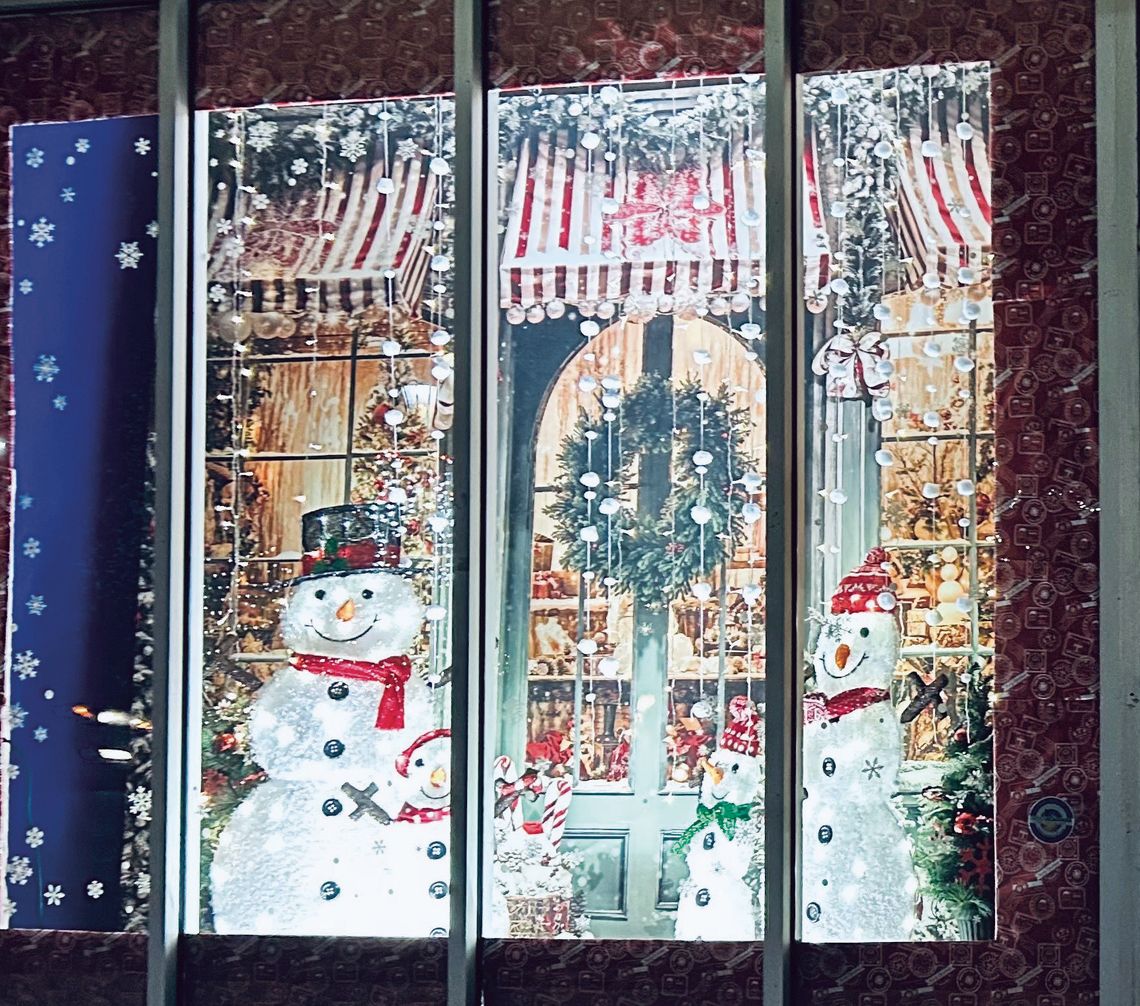 St. Martinville Garden Club Christmas Decoration Contest winners