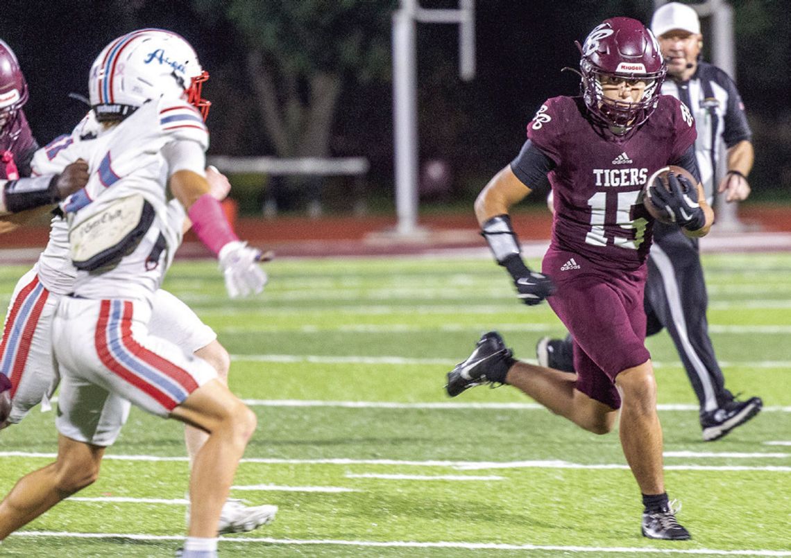 Trail working to motivate young Breaux Bridge football teammates Trail working to motivate young Breaux Bridge football teammates
