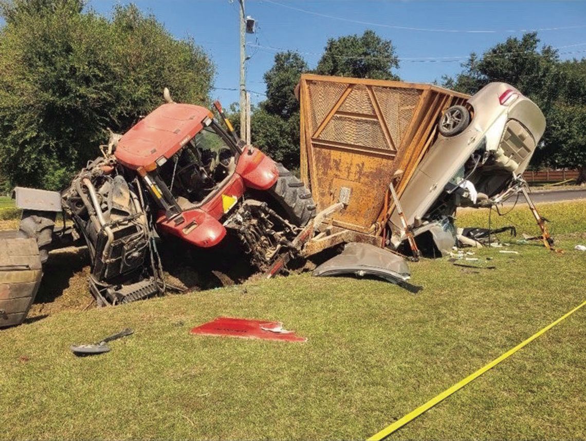 Two die in threevehicle accident Monday morning on Resweber Street Two die in threevehicle accident Monday morning on Resweber Street